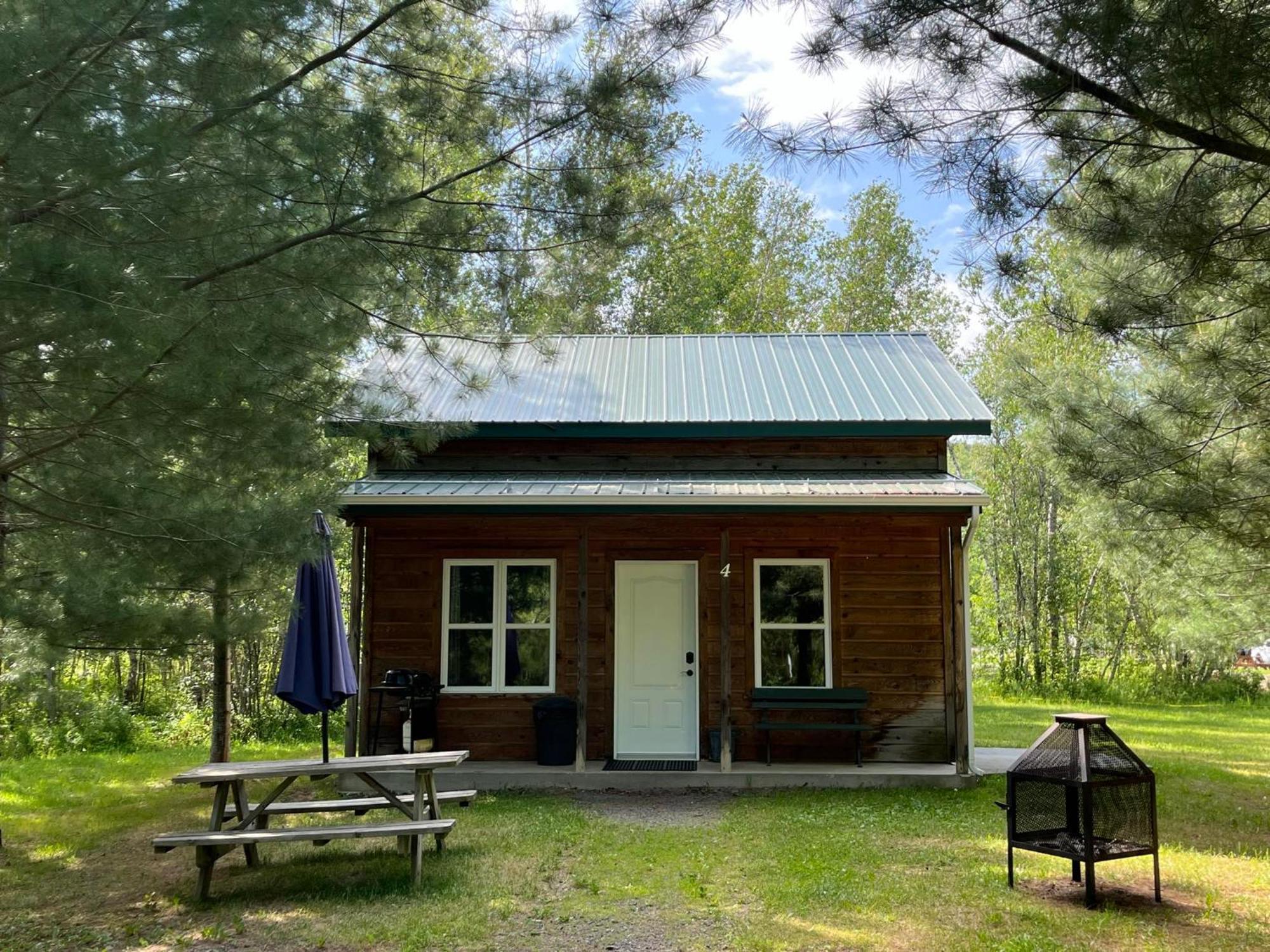 Chalets Du Domaine Yamaska Бромон Екстериор снимка