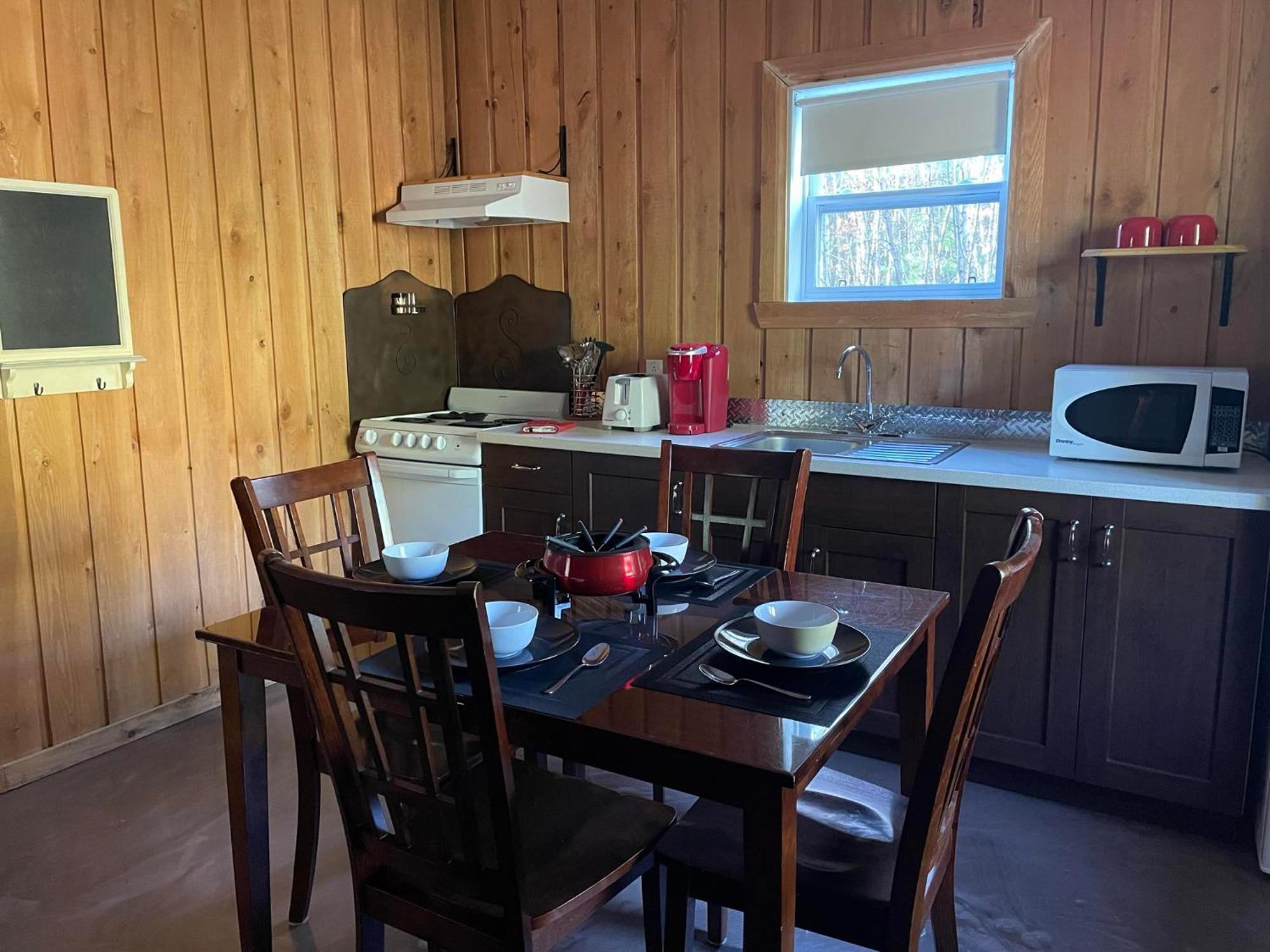 Chalets Du Domaine Yamaska Бромон Екстериор снимка